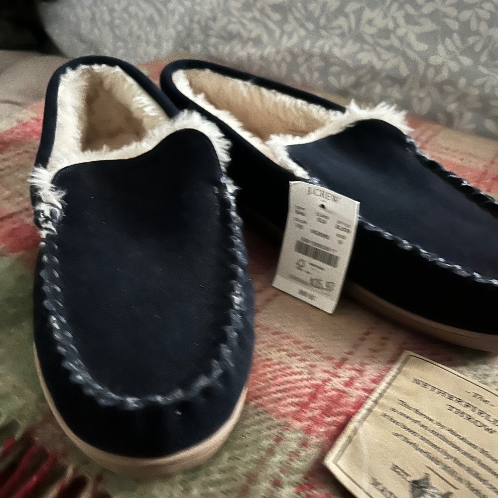 J. Crew Unisex Shearling Lined Slippers NWT size 9